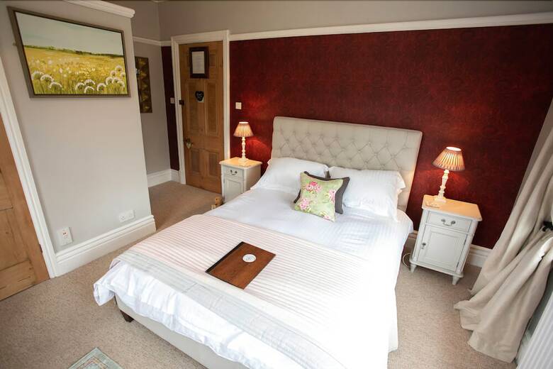 Bed & Breakfast Treherne House & The Malvern Retreat