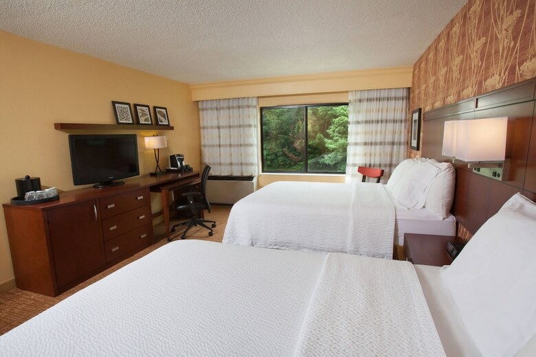 Hotel Courtyard By Marriott Burlington Williston