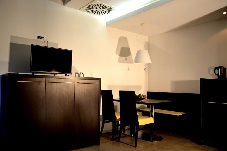 Aparthotel Suite Hotel Klass