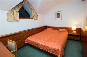 Hotel Lek