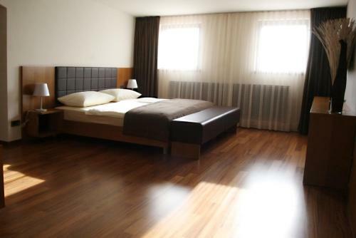 Hotel Hvala - Restaurant Topli Val