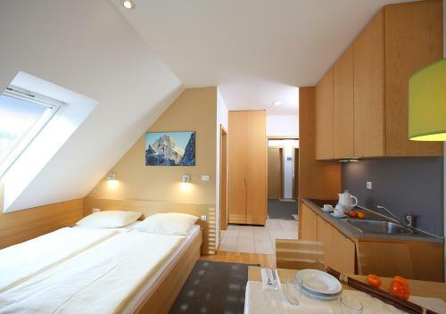 Apartments And Rooms Bernik