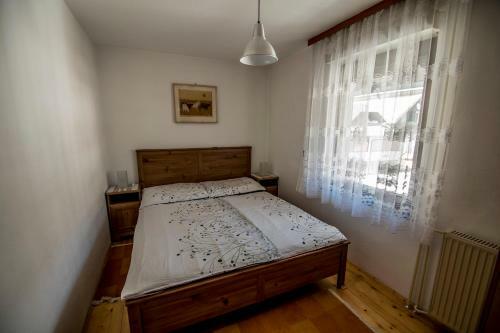Apartments And Holiday Home Grohar
