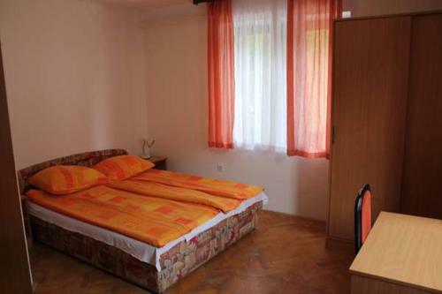 Youth Hostel Nika