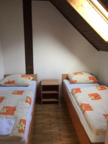Youth Hostel Nika