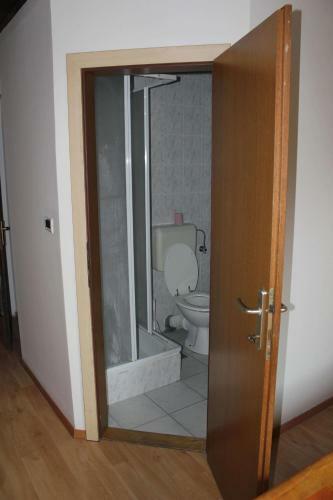 Youth Hostel Nika