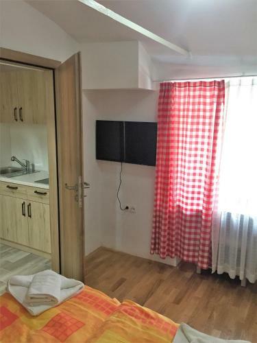 Youth Hostel Nika