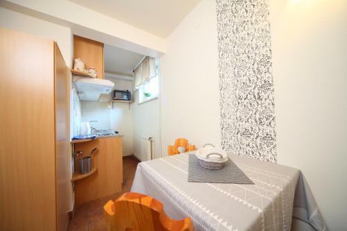 Apartments And Rooms Jozica