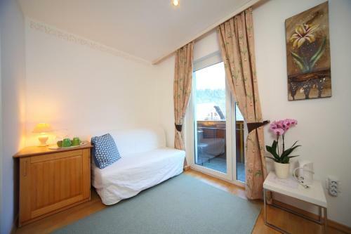 Apartments And Rooms Jozica