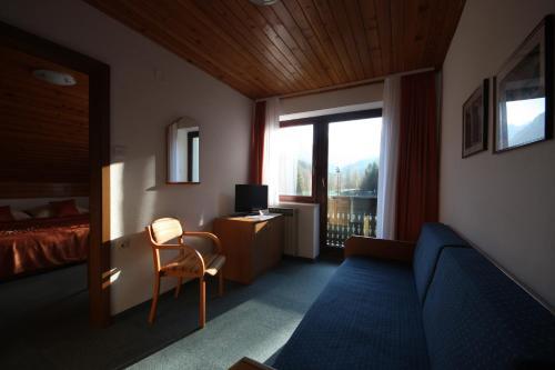 Hostal Vila Romana