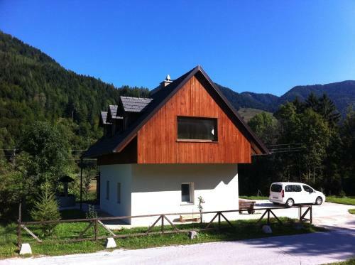Apartments Podkoren