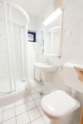 Hostal Villa Triglav