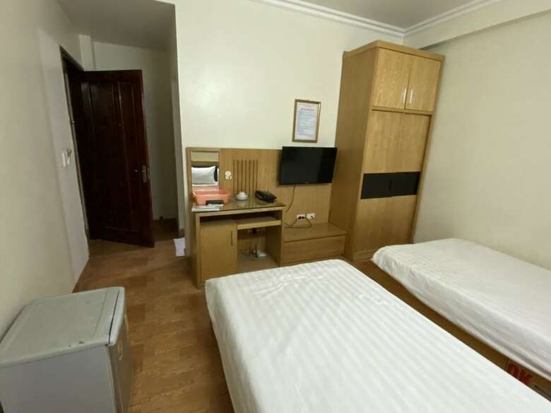 X6 Hotel