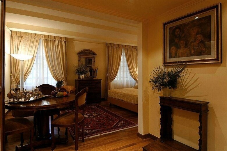 The Tuscanian Hotel