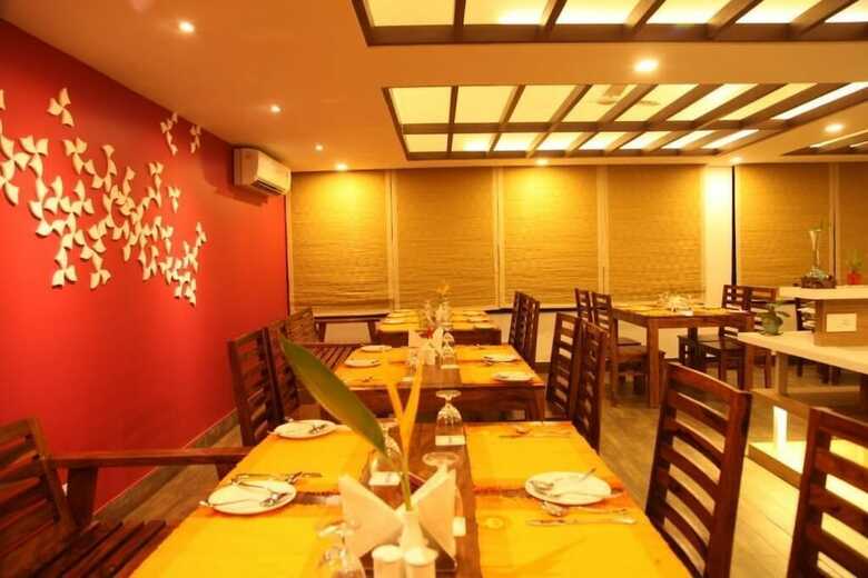 Hotel Aranya Nivas Lulung