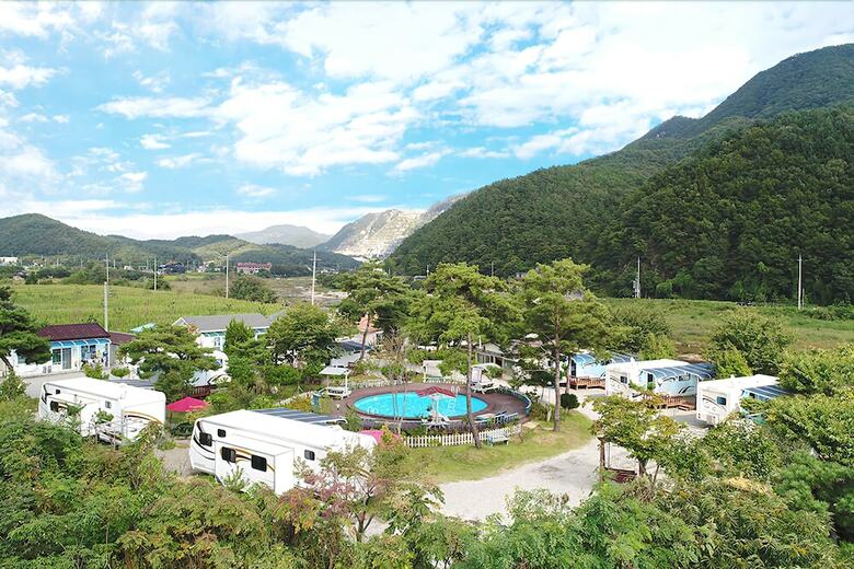 Donghwa Caravan
