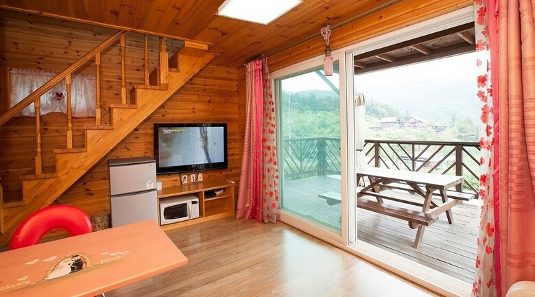 Laviche Pension