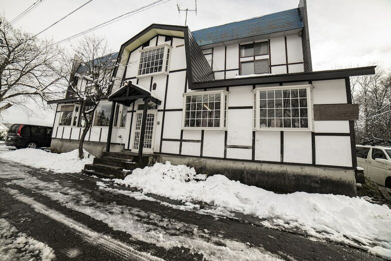 Hostal Mel� Haus - Hostel