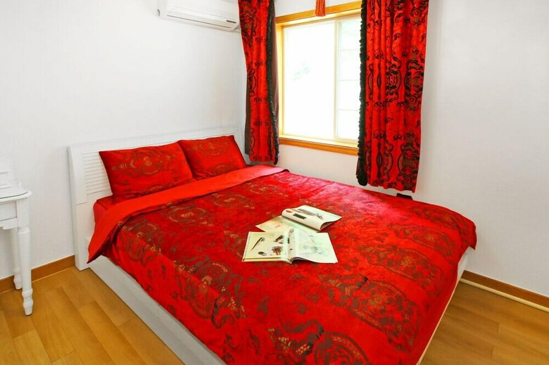 Pension Roseway