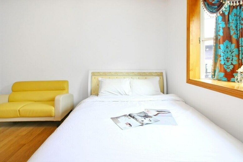 Pension Roseway