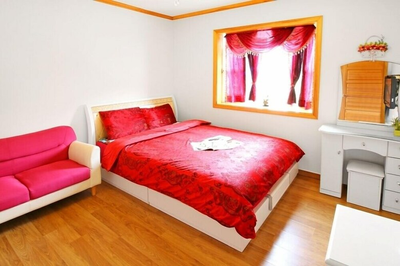 Pension Roseway