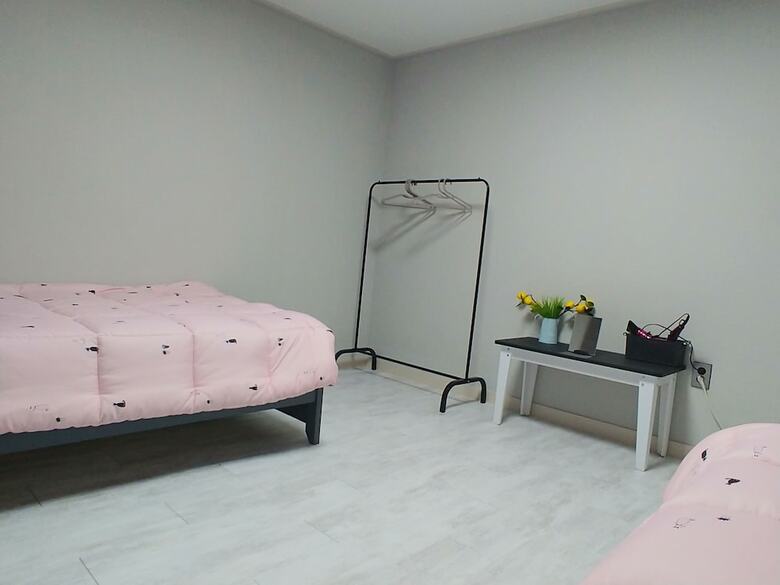 Hostal Friends Guesthouse - Hostel