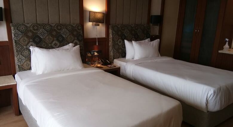 Hotel Babylon Capital