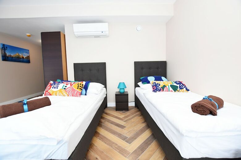Hotel Dukes Apartments - Old Town