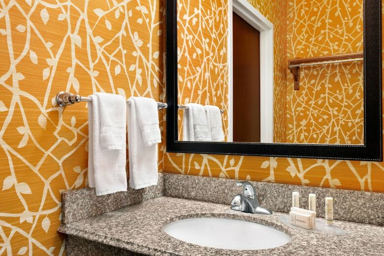 Hotel Fairfield Inn & Suites By Marriott Tulsa Central