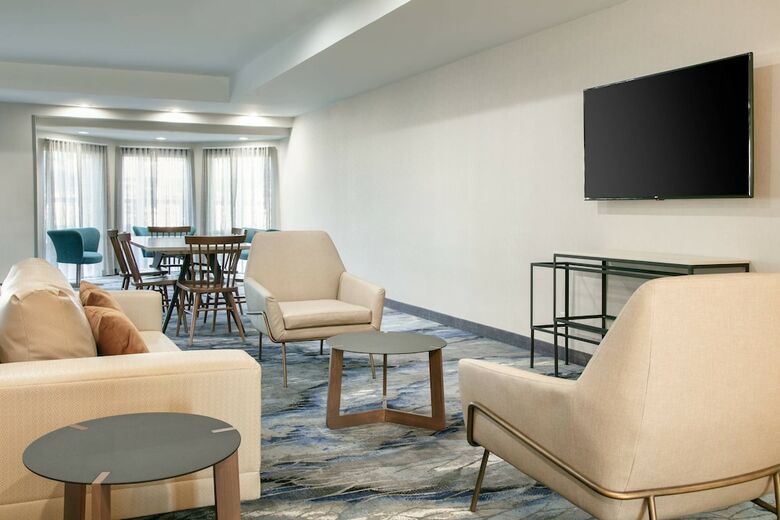 Hotel Fairfield Inn & Suites By Marriott Tulsa Central