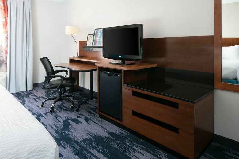 Hotel Fairfield Inn & Suites By Marriott Tulsa Central