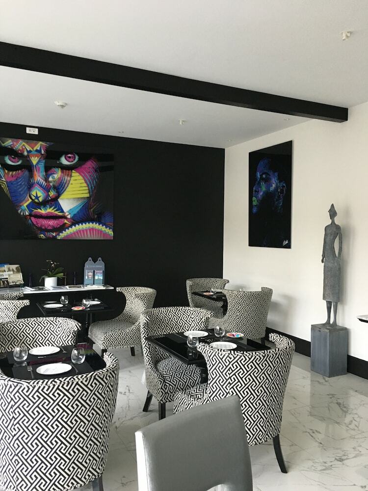Hotel Le Dome