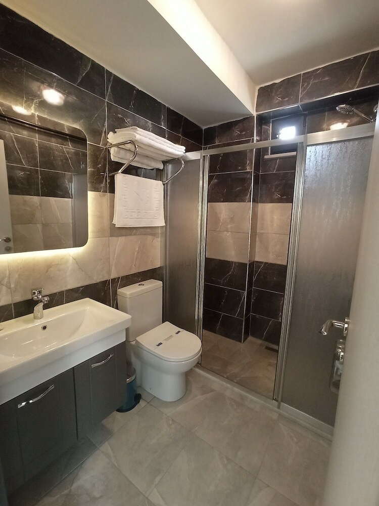 Avcilar Garden Hotel