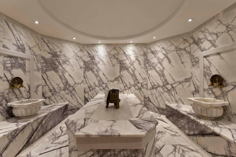 Hotel Ramada By Wyndham Istanbul Asia