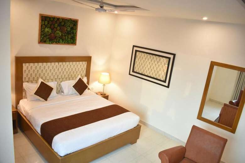 Noosa By Dcrest Hotel