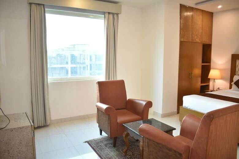 Noosa By Dcrest Hotel