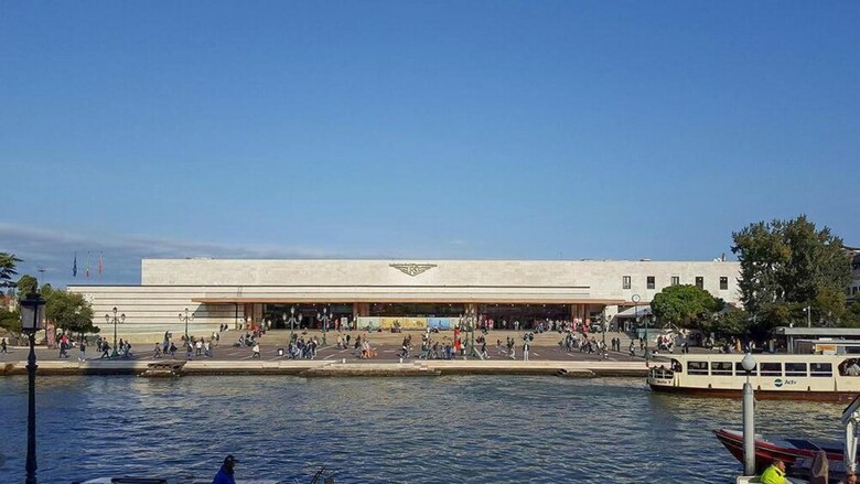 Apartment With 2 Bedrooms In Venezia, With Wifi