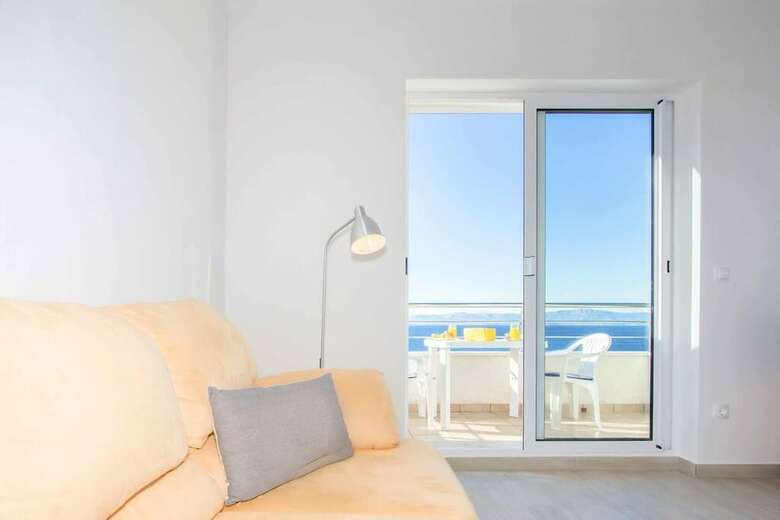 Sunny Apartments