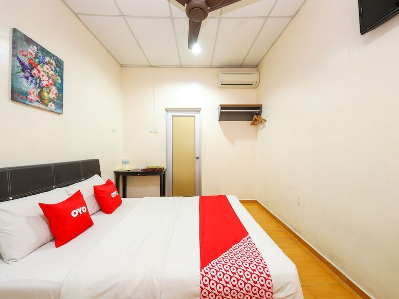 Hotel Oyo 89763 Bluewater