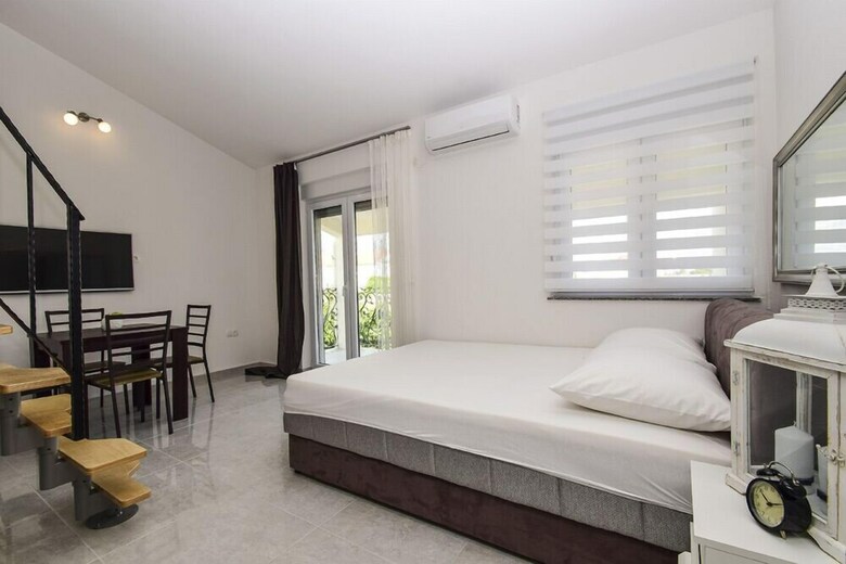 Apartamentos Mary Rose Vodice