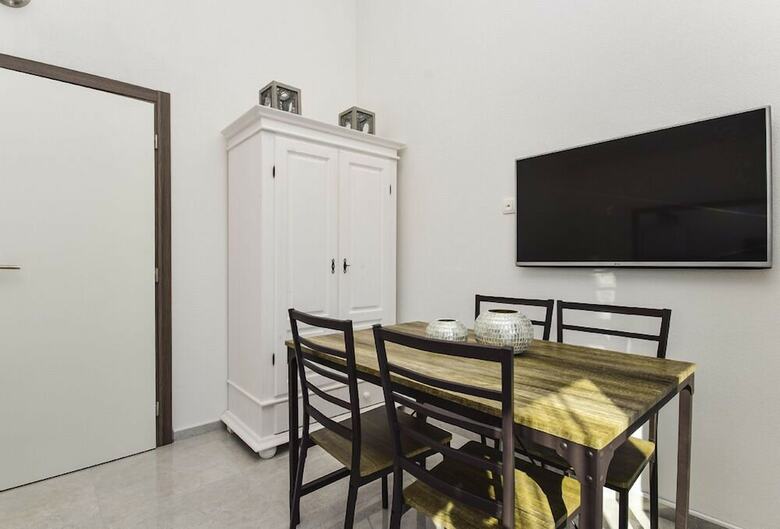 Apartamentos Mary Rose Vodice