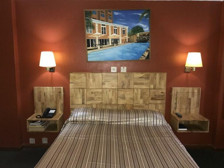 St Georges Hotel