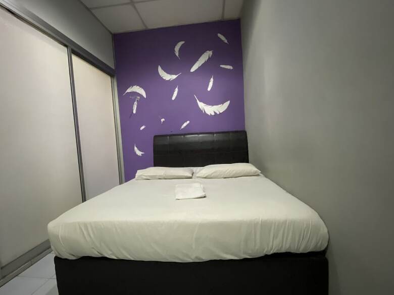 Oyo 89760 Harmoni Inn Hotel