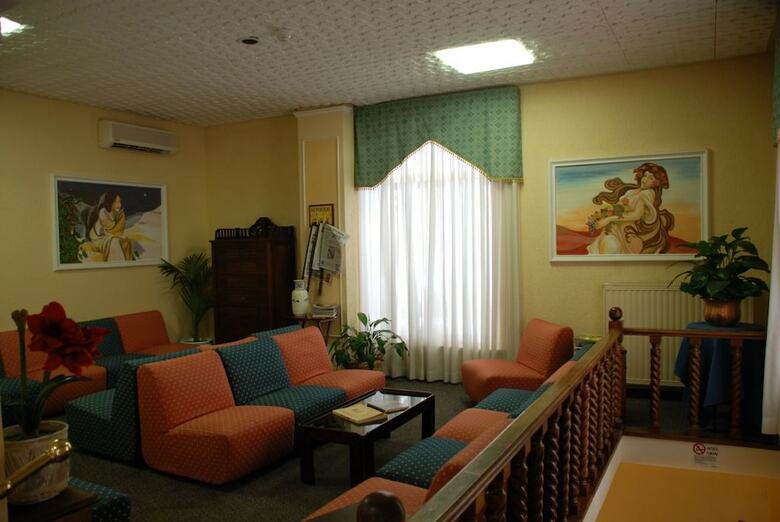 Posada Hotel Iris Crillon