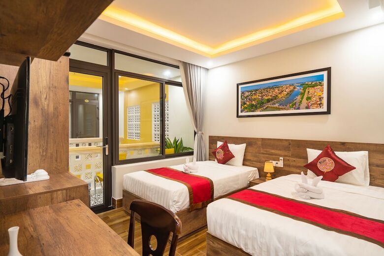 Hotel The Lit Villa