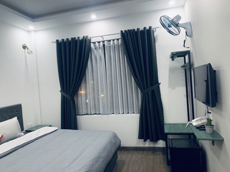 Hotel Lucas Inn 2