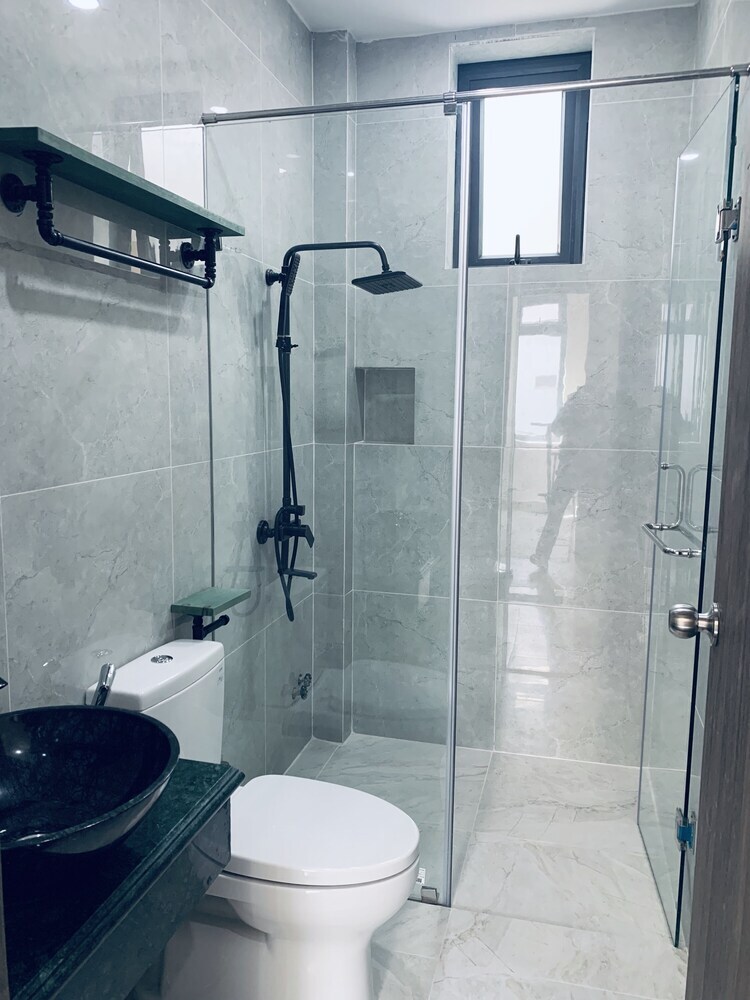 Hotel Lucas Inn 2