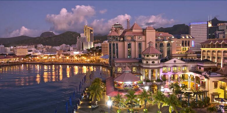 Champ De Mars Hotel