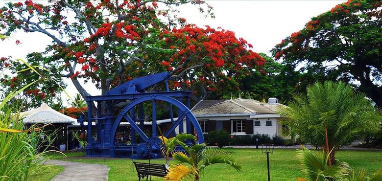 Champ De Mars Hotel