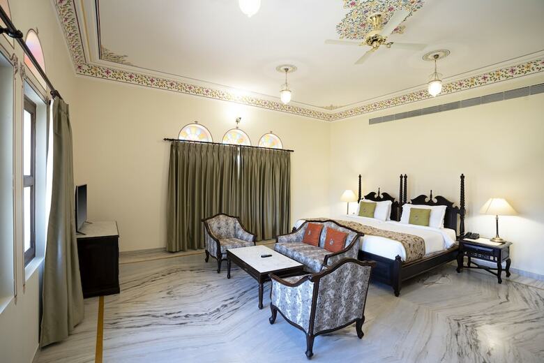 Hotel The Jaibagh Palace